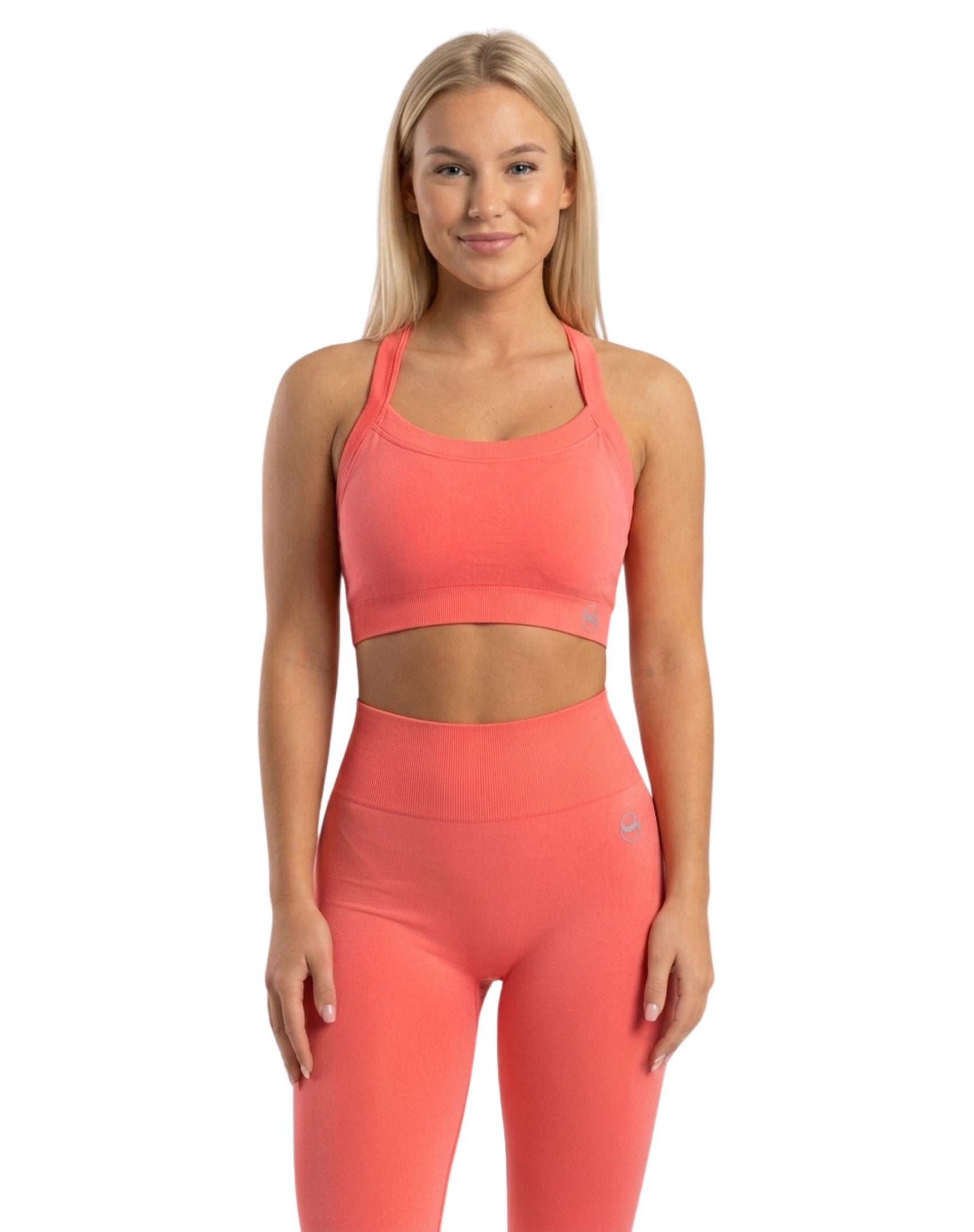 Conjunto deportivo legging de contorno en glúteo + top tirante ancho cruzado