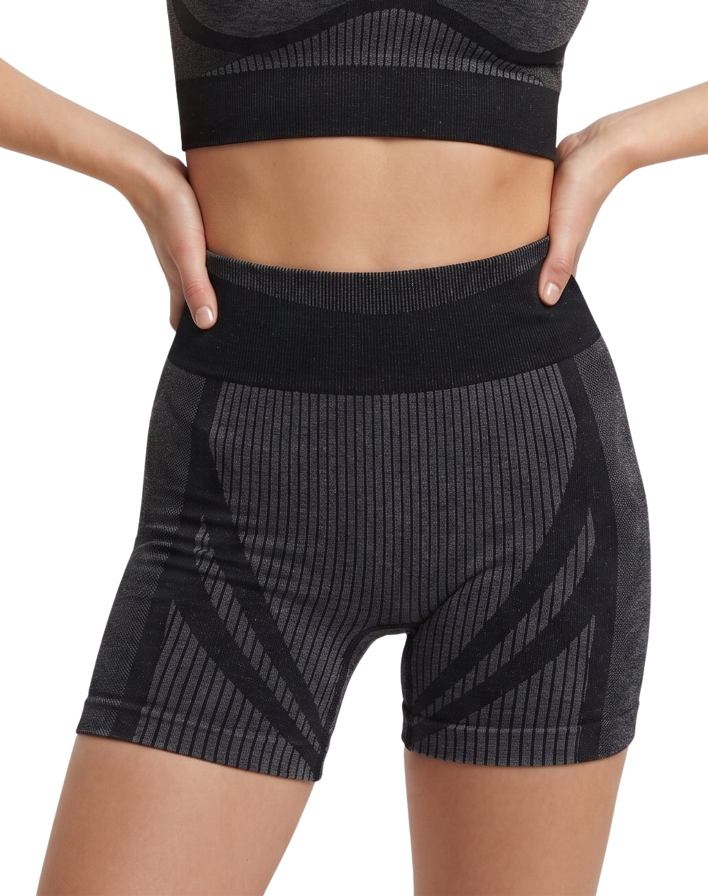 Conjunto jaspe con líneas short + top de tirantes
