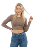 Crop top manga larga