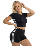 Conjunto diseño doble línea short corto + crop top manga corta