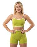 Set deportivo de 4 piezas legging + top + short corto + torera manga larga