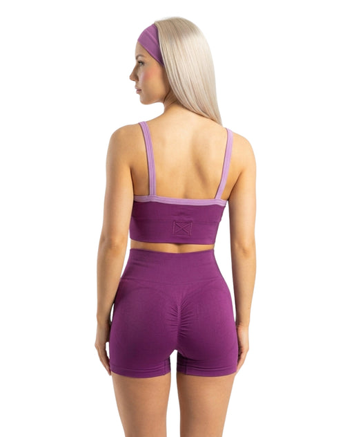 Conjunto con contorno y diseño en short